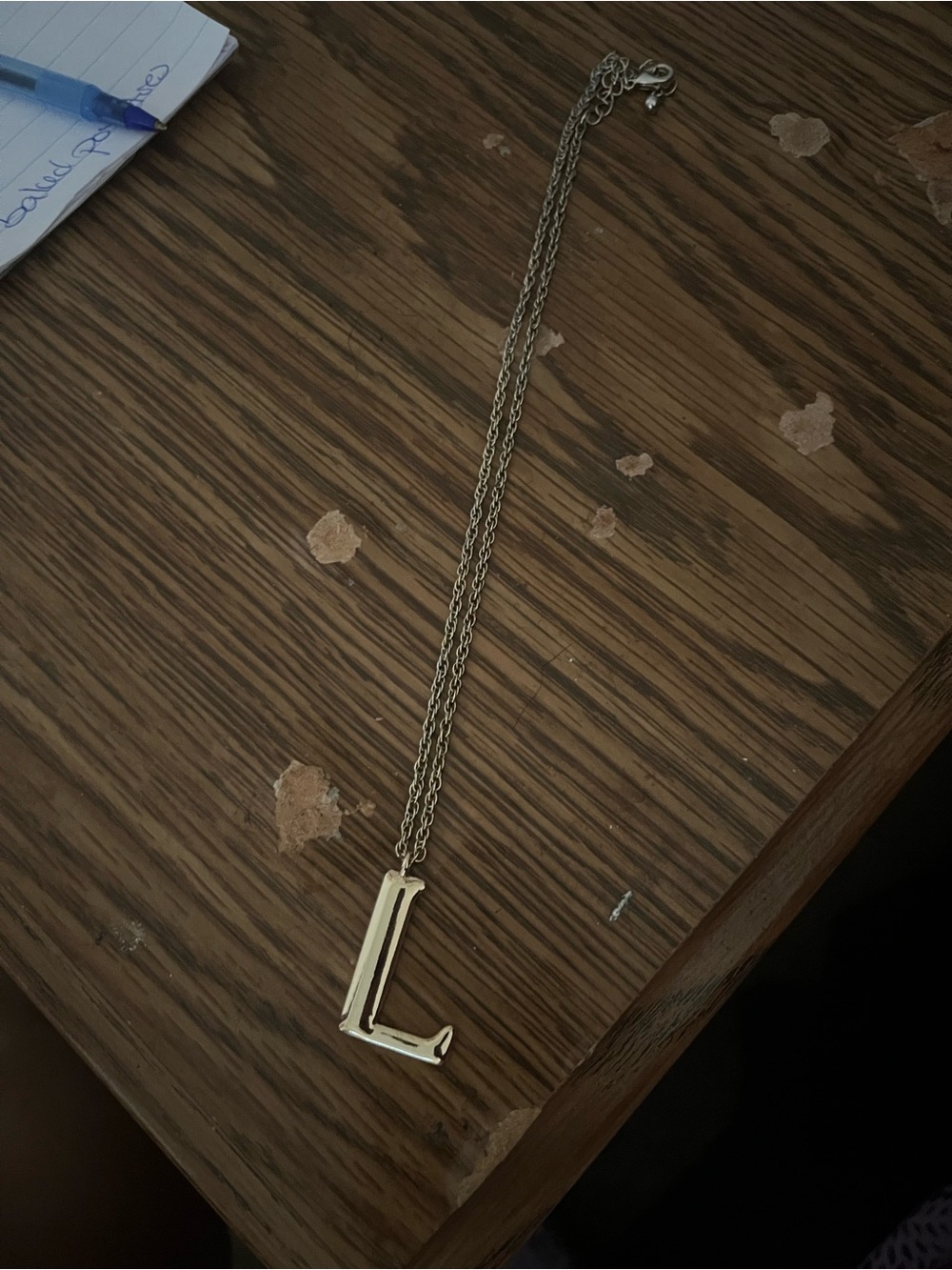 “L” Necklace ⭐️ - Picture 3 of 3